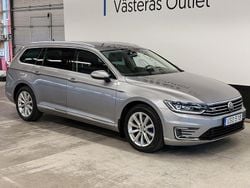 Silver Begagnad 2018 VW Passat GTE Kombi | 209 900 kr (Marknadspris)