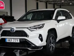 Vit Begagnad 2022 Toyota RAV4 Hybrid Edition SUV | 389 500 kr (Bra pris)