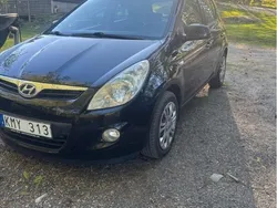 Svart Begagnad 2009 Hyundai i20 Premium Halvkombi | 50 000 kr (Marknadspris)