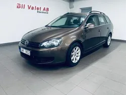 Mörkbrun (brun) Begagnad 2011 VW Golf VI Kombi | 49 900 kr (Bra pris)