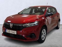 Röd Begagnad 2022 Dacia Sandero Essentiel Halvkombi | 124 900 kr (Marknadspris)