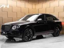 Svart Begagnad 2018 Bentley Bentayga SUV | 1 149 000 kr