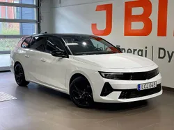 Vit Begagnad 2024 Opel Astra Kombi | 289 900 kr (Marknadspris)