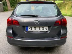 Grå Begagnad 2011 Opel Astra Enjoy Kombi | 27 900 kr (Superpris)