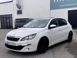 Vit Begagnad 2014 Peugeot 308 Halvkombi | 79 000 kr (Marknadspris)
