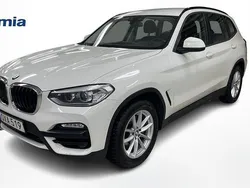 Vit Begagnad 2018 BMW X3 Advantage SUV | 279 900 kr (Marknadspris)