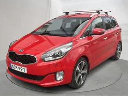 Röd Begagnad 2015 Kia Carens Minibuss | 80 000 kr (Bra pris)