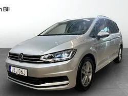 Silver Begagnad 2024 VW Touran Edition Minibuss | 379 900 kr (Marknadspris)