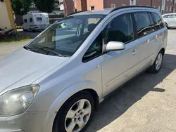 Grå Begagnad 2006 Opel Zafira Minibuss | 19 900 kr (Superpris)