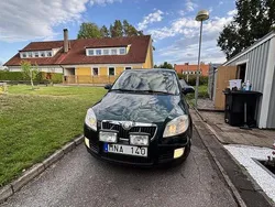 Grön Begagnad 2008 Skoda Fabia Ambiente Halvkombi | 19 000 kr (Marknadspris)