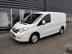 Vit Begagnad 2016 Citroën Jumpy Minibuss | 79 000 kr (Marknadspris)
