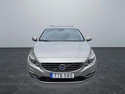 Grå Begagnad 2014 Volvo V60 Summum Kombi | 109 900 kr (Bra pris)
