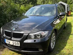 Svart Begagnad 2007 BMW 318 Kombi | 15 000 kr (Superpris)