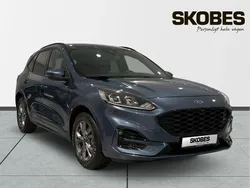 Blå Begagnad 2021 Ford Kuga ST-Line SUV | 239 000 kr (Marknadspris)