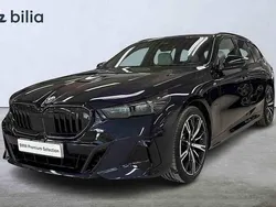 Svart Begagnad 2025 BMW 530e M Sport Kombi | 699 900 kr (Bra pris)