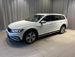 Vit Begagnad 2020 VW Passat Alltrack Kombi | 284 900 kr (Marknadspris)