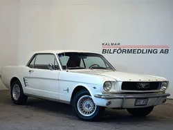 Vit Begagnad 1966 Ford Mustang Sedan | 229 000 kr