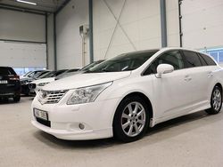 Vit Begagnad 2011 Toyota Avensis Multidrive S Kombi | 124 800 kr (Lite dyr)