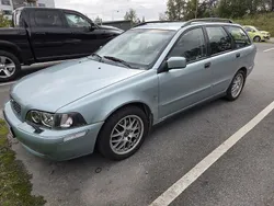 Grön Begagnad 2004 Volvo V40 Standard Kombi | 14 900 kr (Marknadspris)