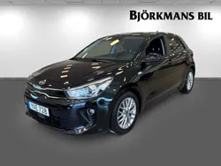 Svart Begagnad 2018 Kia Rio Advance Halvkombi | 189 000 kr (Lite dyr)