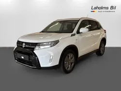 Cool white pearl metallic Ny 2024 Suzuki Vitara SUV | 306 700 kr
