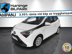 Vit Begagnad 2019 Toyota Aygo X-play Halvkombi | 89 900 kr (Bra pris)