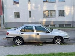 Grå Begagnad 2000 Peugeot 406 Sedan | 15 000 kr