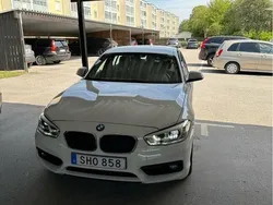Vit Begagnad 2017 BMW 118 Advantage Halvkombi | 155 000 kr (Bra pris)