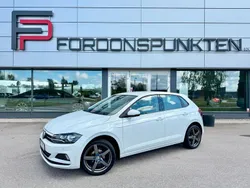 Vit Begagnad 2020 VW Polo Halvkombi | 169 000 kr (Marknadspris)