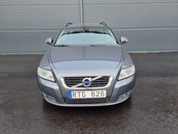 Grå Begagnad 2010 Volvo V50 Momentum Kombi | 38 900 kr (Lite dyr)