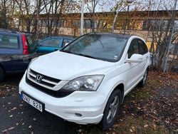 Vit Begagnad 2010 Honda CR-V Executive SUV | 74 900 kr (Bra pris)