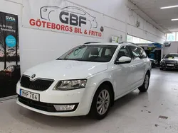Vit Begagnad 2016 Skoda Octavia Kombi | 149 900 kr (Lite dyr)
