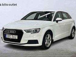 Vit Begagnad 2017 Audi A3 Sportback Halvkombi | 109 900 kr