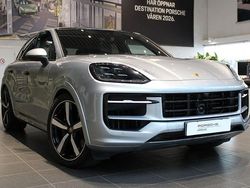 Dolomite silver metallic Begagnad 2024 Porsche Cayenne SUV | 1 125 000 kr