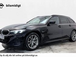Svart Begagnad 2022 BMW 330e M Sport Kombi | 289 800 kr (Bra pris)