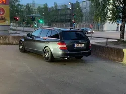 Grå Begagnad 2011 Mercedes C200 Avantgarde Kombi | 75 000 kr (Marknadspris)
