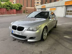 Grå Begagnad 2004 BMW 545 Sedan | 80 000 kr