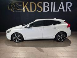 Vit Begagnad 2016 Volvo V40 R-Design Kombi | 179 500 kr (Marknadspris)