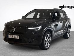 Svart Begagnad 2023 Volvo XC40 Core SUV | 319 000 kr
