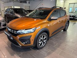 Orange Begagnad 2023 Dacia Sandero Expression Kombi | 199 000 kr