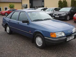Blå Begagnad 1988 Ford Sierra Halvkombi | 39 900 kr