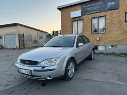 Ljusgrå Begagnad 2001 Ford Mondeo Halvkombi | 15 900 kr (Marknadspris)