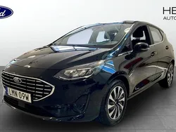 Svart (black) Begagnad 2022 Ford Fiesta Halvkombi | 189 900 kr