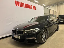 Svart Begagnad 2017 BMW M550 Shadowline Sedan | 449 900 kr (Dyr)