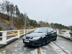 Grå Begagnad 2011 Saab 9-3 Sedan | 49 900 kr (Marknadspris)