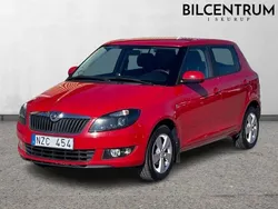 Röd Begagnad 2014 Skoda Fabia Ambiente Halvkombi | 69 900 kr (Marknadspris)