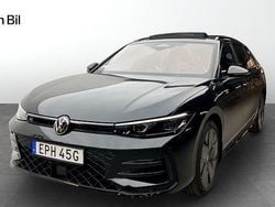 Svart Ny 2025 VW Passat R-line Kombi | 559 900 kr (Marknadspris)