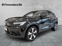 Svart Begagnad 2022 Volvo XC40 Plus SUV | 339 000 kr