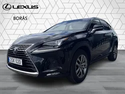 Svart Begagnad 2019 Lexus NX300h Executive Line SUV | 354 900 kr (Marknadspris)