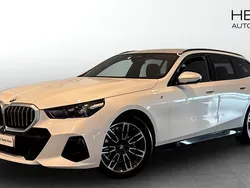 Vit (white) Begagnad 2025 BMW 520 M Sport Kombi | 598 700 kr (Lite dyr)